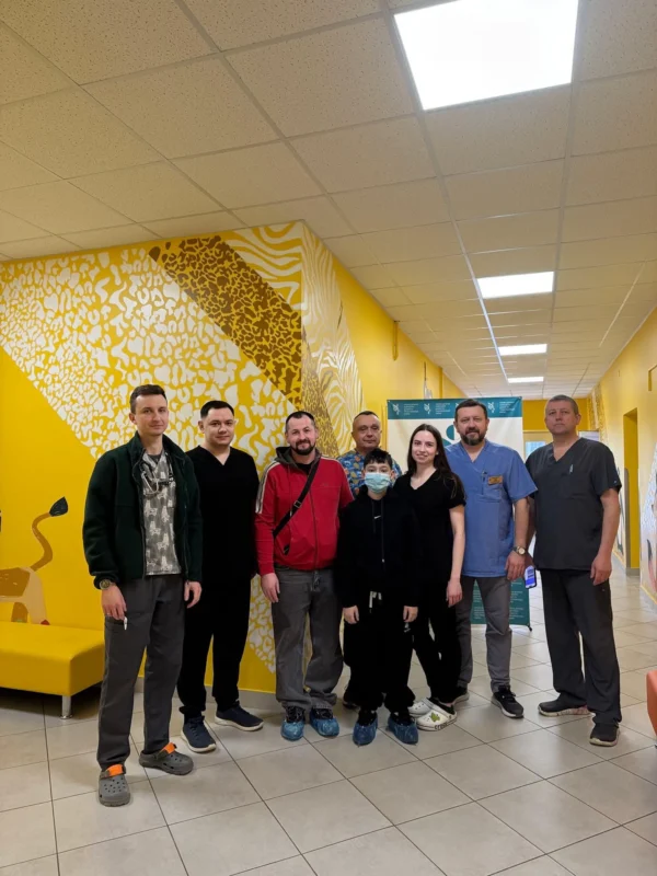 У Центрі дитячої медицини пересадили нирку 15-річному пацієнту