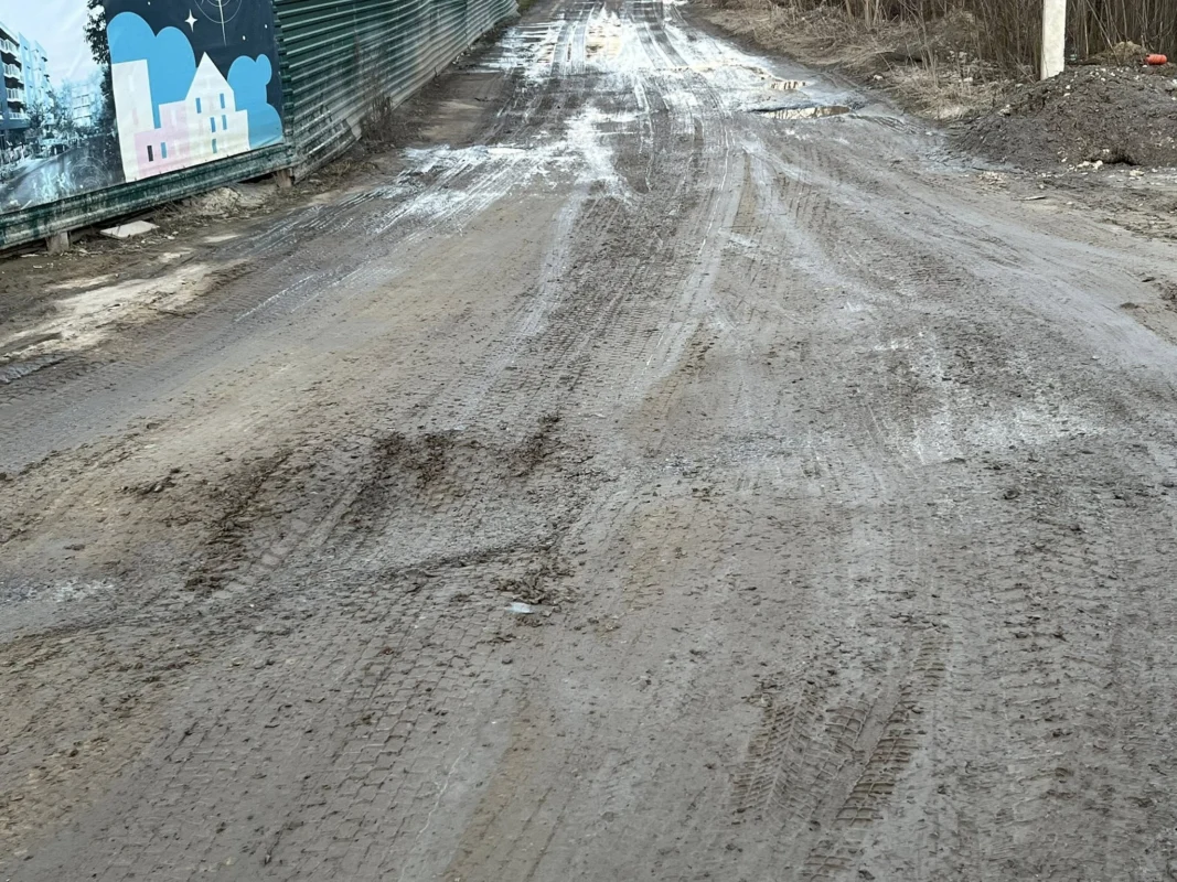 В елітному селищі біля Львова зникли дороги