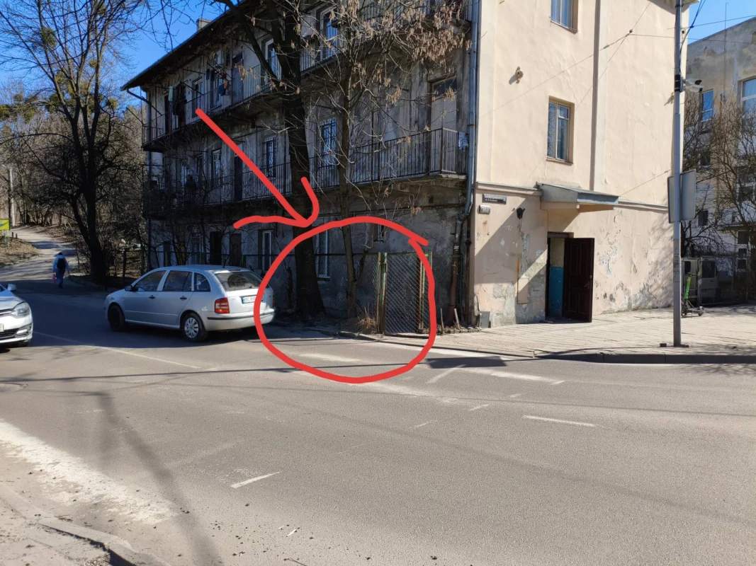 У Львові на одній з вулиць просять встановити світлофор