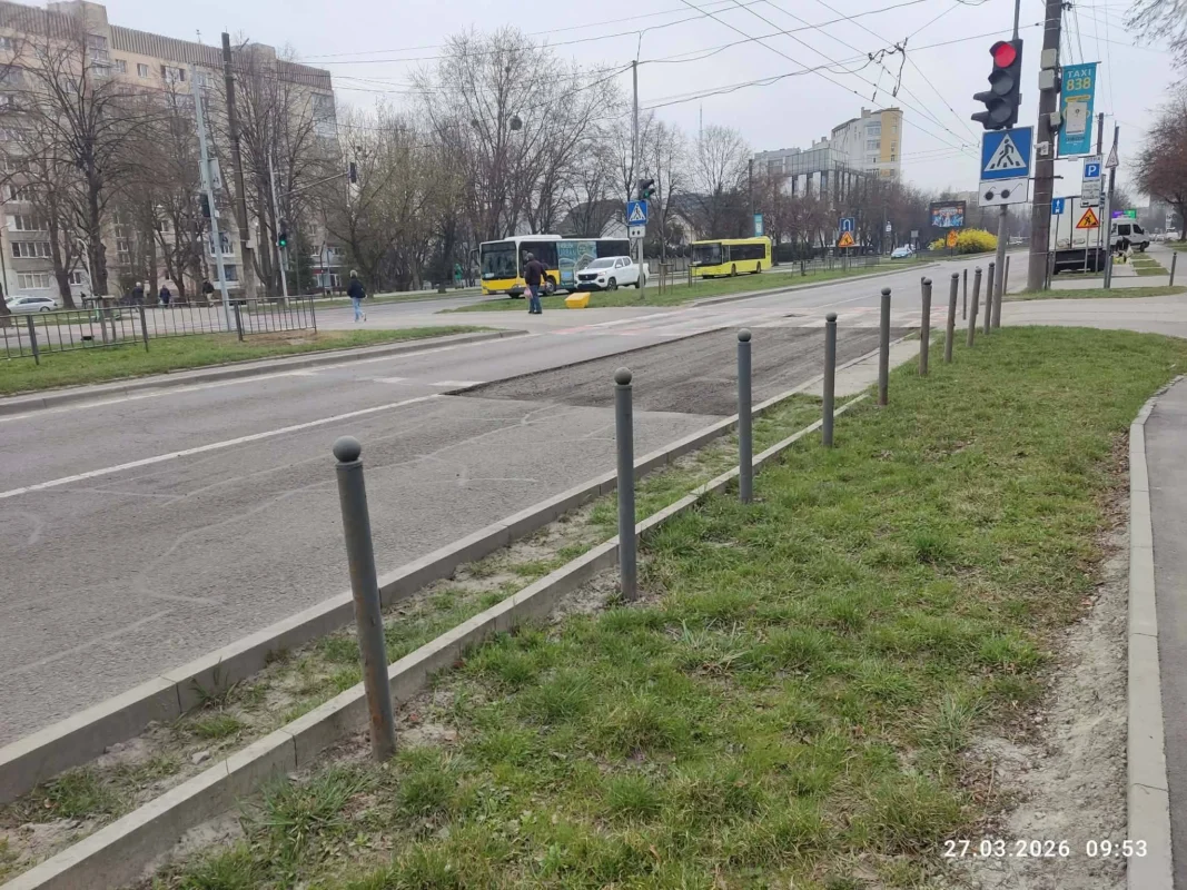 У центрі Львова залатали ями (ФОТО)