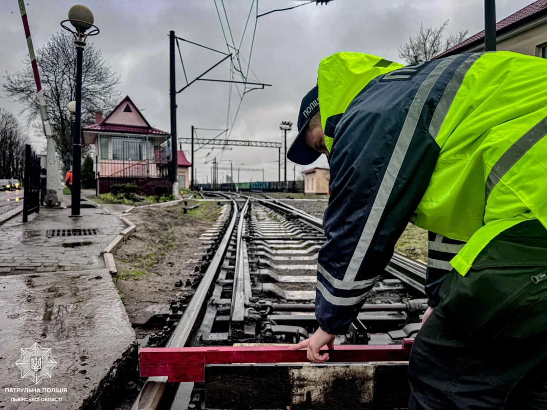 На Львівщині триває обстеження та перевірка готовності доріг до літа