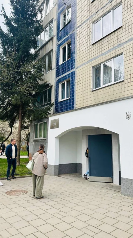 У Львові у спальному районі виник скандал через елементи доступності (ФОТО)