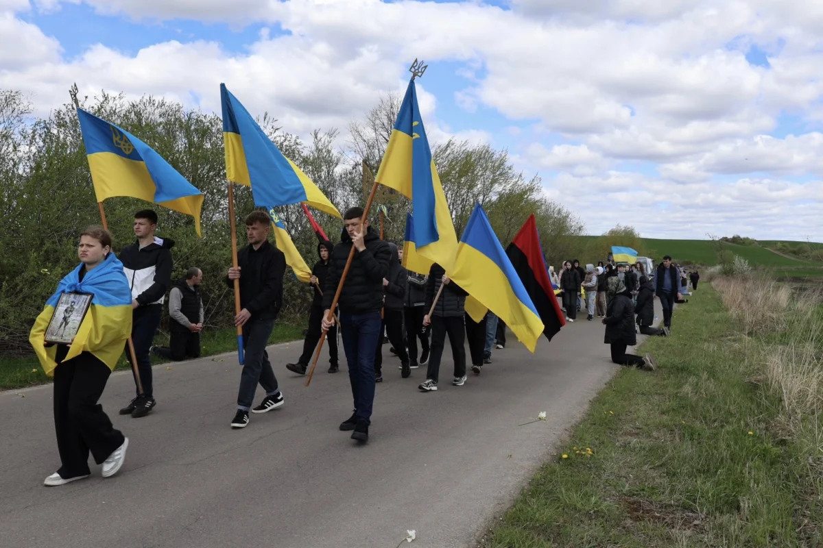 Мостиська прощаються із захисником (ФОТО)