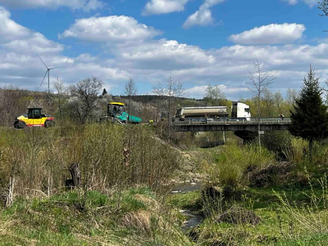 На Львівщині витратили 12 мільйонів на ремонт дороги