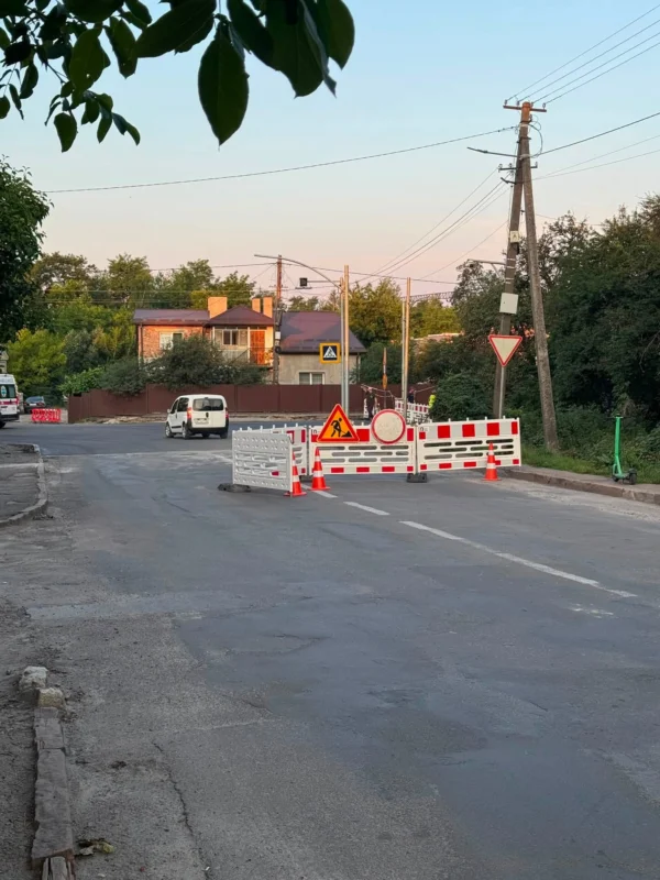 Де у Львові зупиняються маршрутки у Рясне