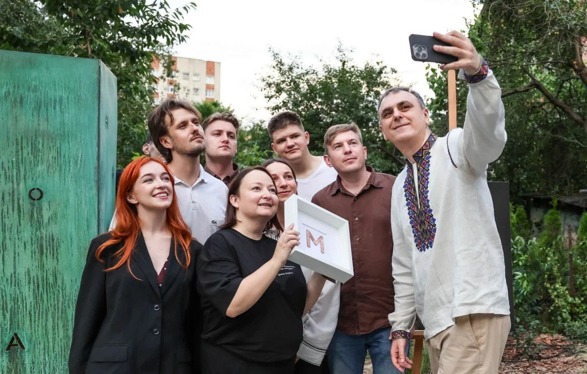 У Львові розкритикували простір Фаріон – виглядає як туалет
