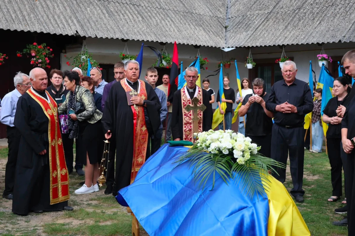 На Львівщині зустріли тіло захисника