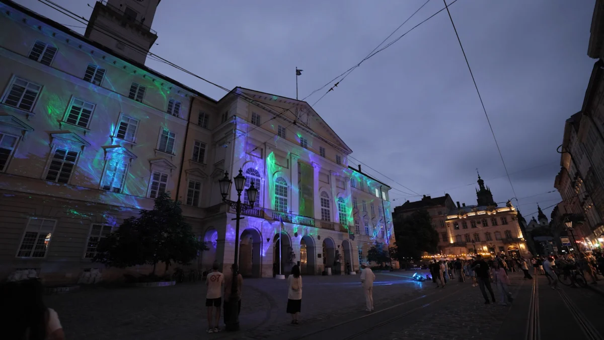 У Львові представили оновлену версію світлової артінсталяції «Душа»