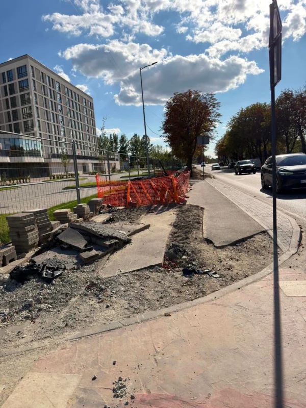 У Львові понищили велодоріжку