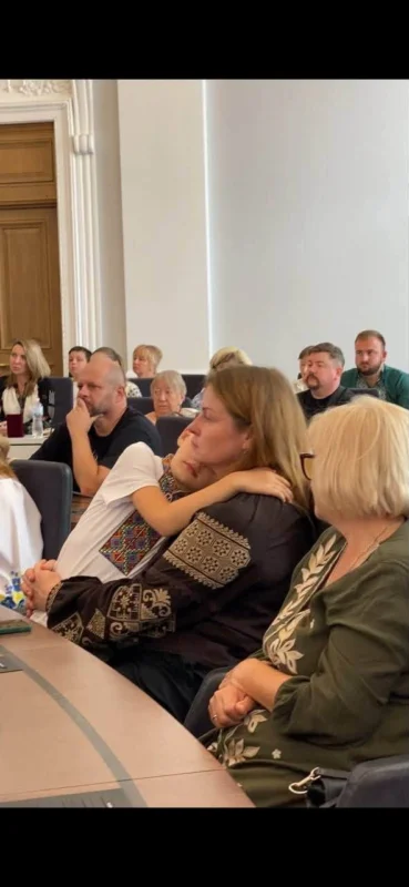 У Львові родинам загиблих вручили почесні відзнаки