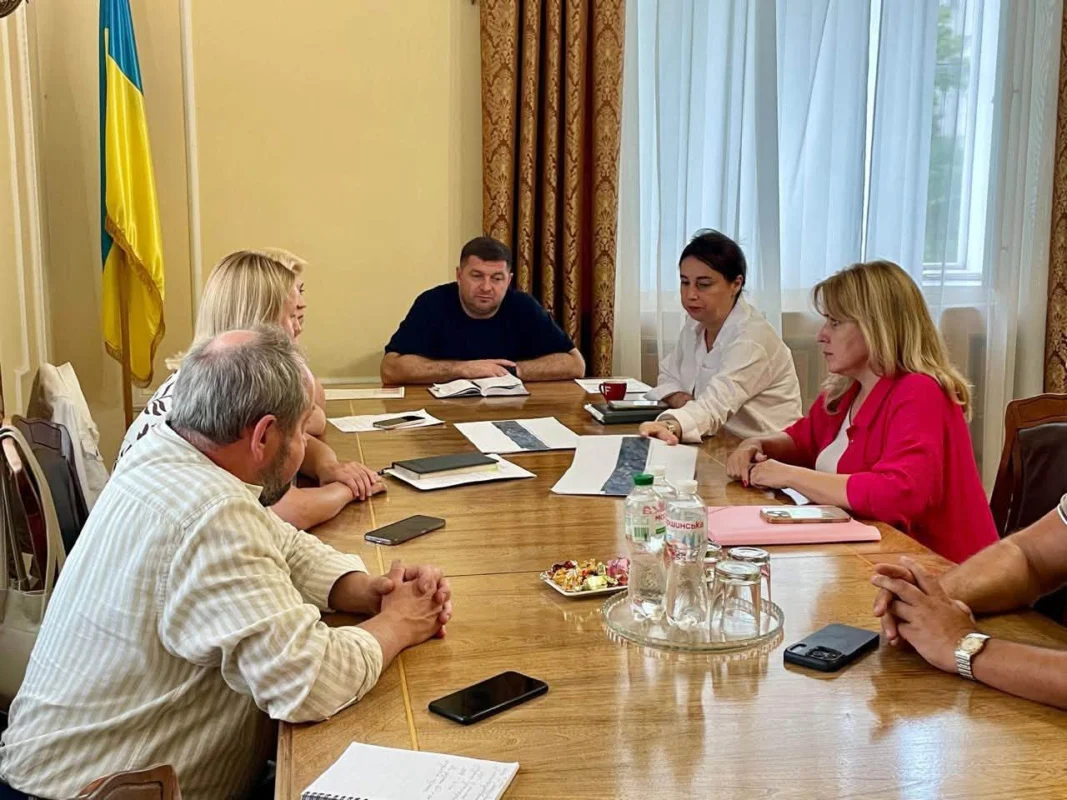 У Львівській ОВА працюють над розвитком територій навколо аеропорту