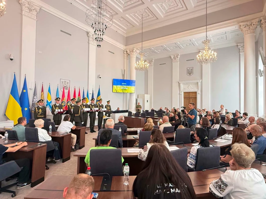У Львові родинам загиблих вручили почесні відзнаки