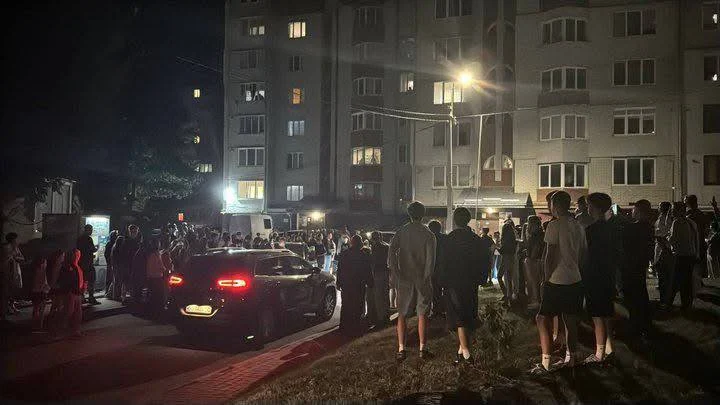У Тернополі побили працівників ТЦК (ВІДЕО)