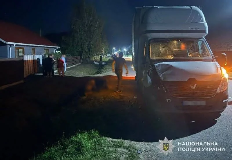 На Львівщині водій збив двох 14-річних дівчат, одна загинула (ФОТО)